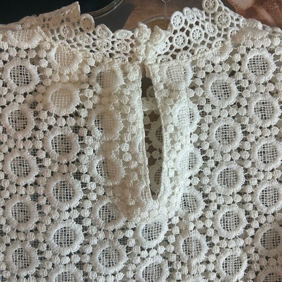 H&M Crochet White Lace Women's Blouse Size 6 - Picture 9 of 16